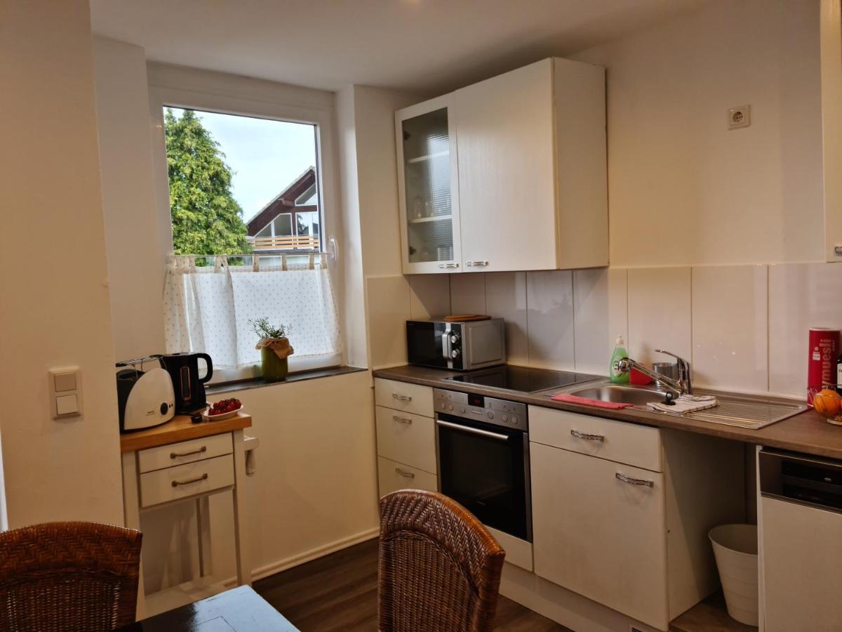 Pilgrims "Hermine" Fewo Mit 3 Schlafzimmern, Balkon, Fast Internet 브릴온 외부 사진