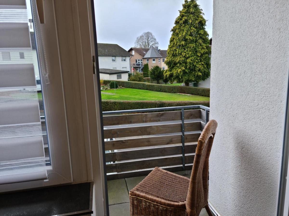 Pilgrims "Hermine" Fewo Mit 3 Schlafzimmern, Balkon, Fast Internet 브릴온 외부 사진